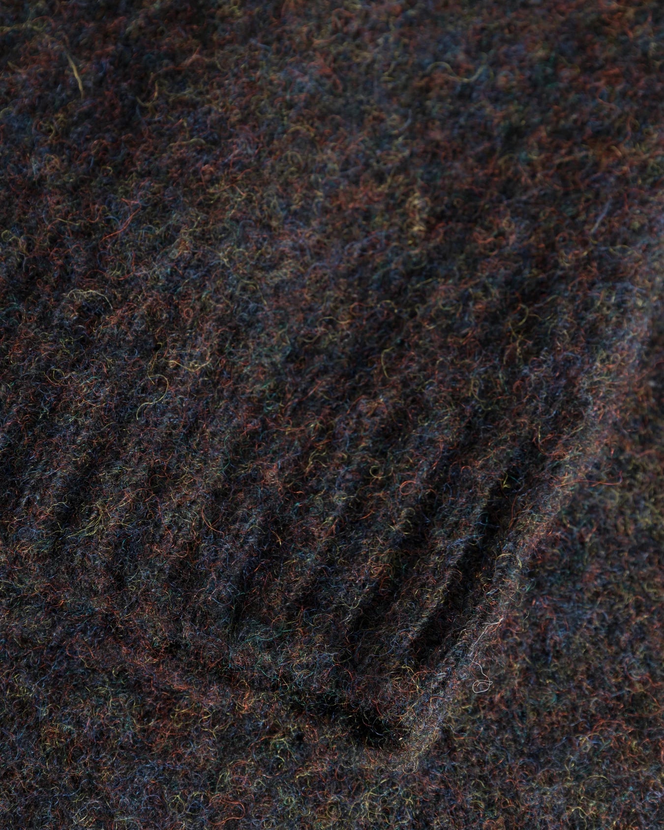 Birnir Brushed Lambswool - Black Multi