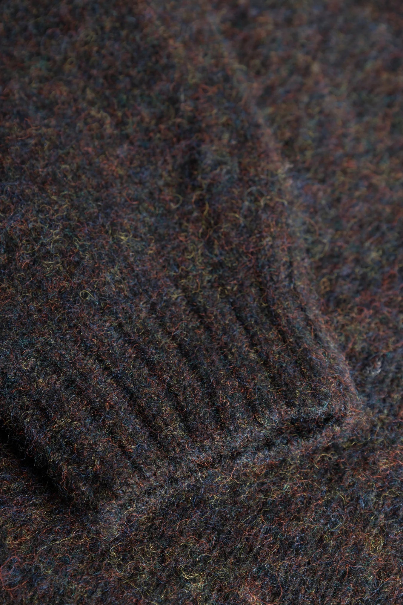 Birnir Brushed Lambswool - Black Multi