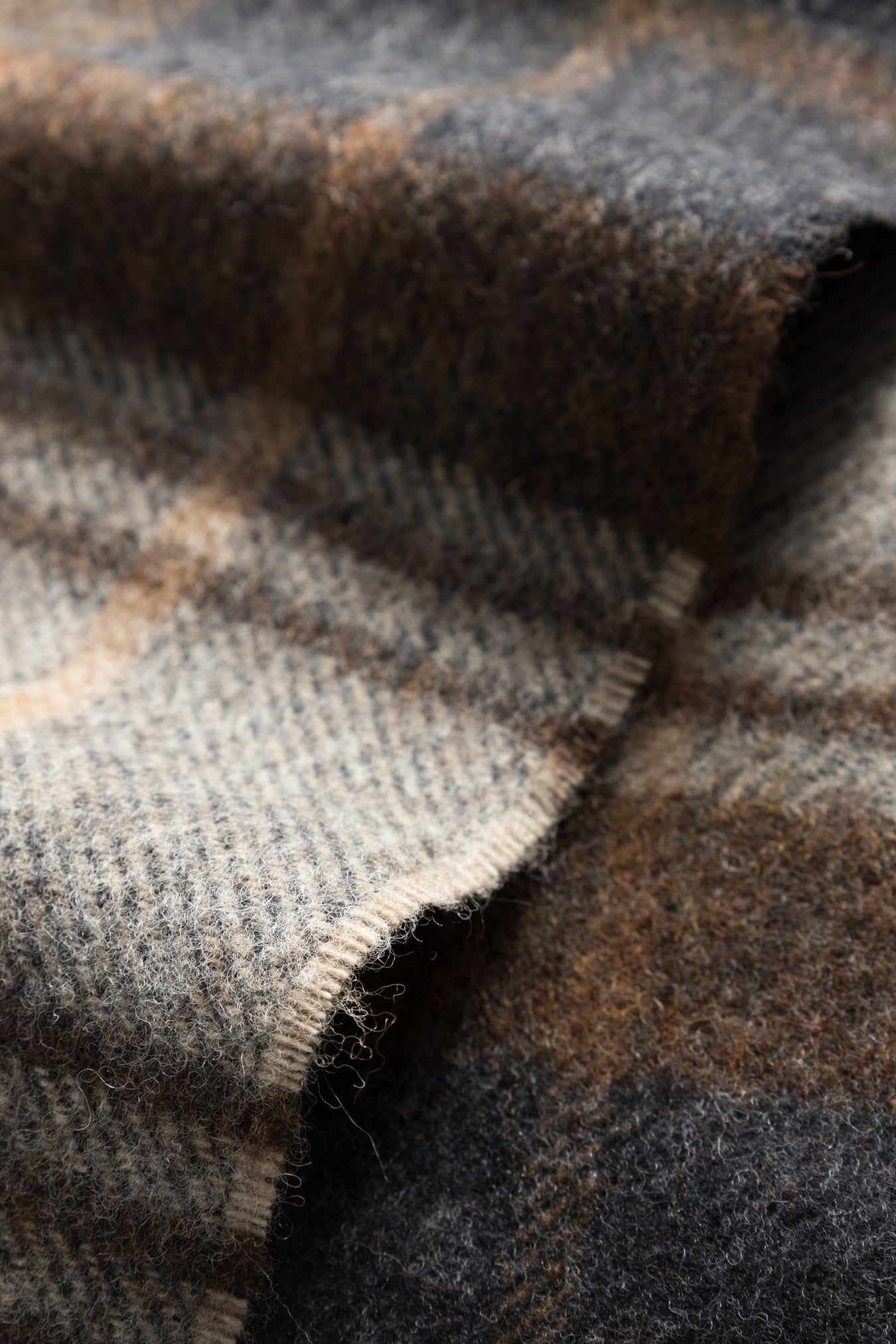 Norse Moon Merino Lambswool Checked Scarf - Taupe