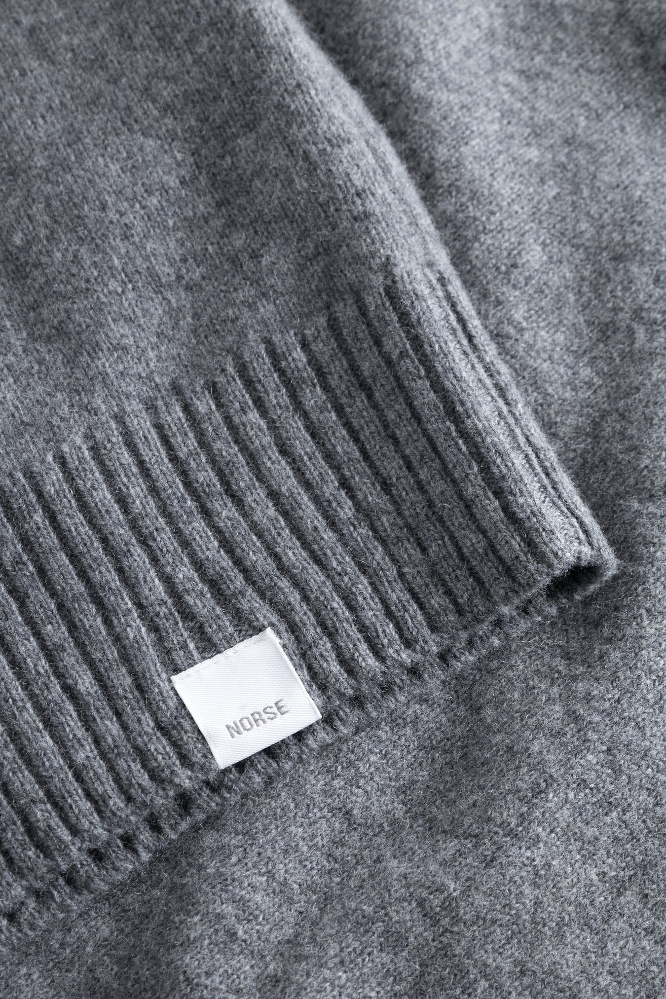 Norse Standard Merino Lambswool Sweater - Grey Melange