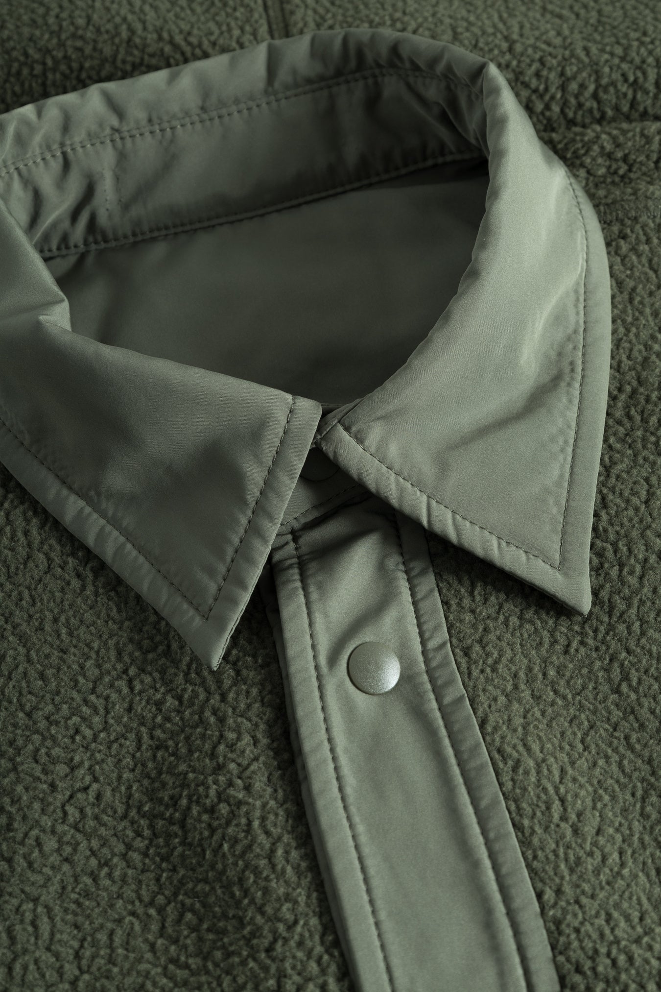 Ulrik Reversible Fleece Overshirt - Ivy Green