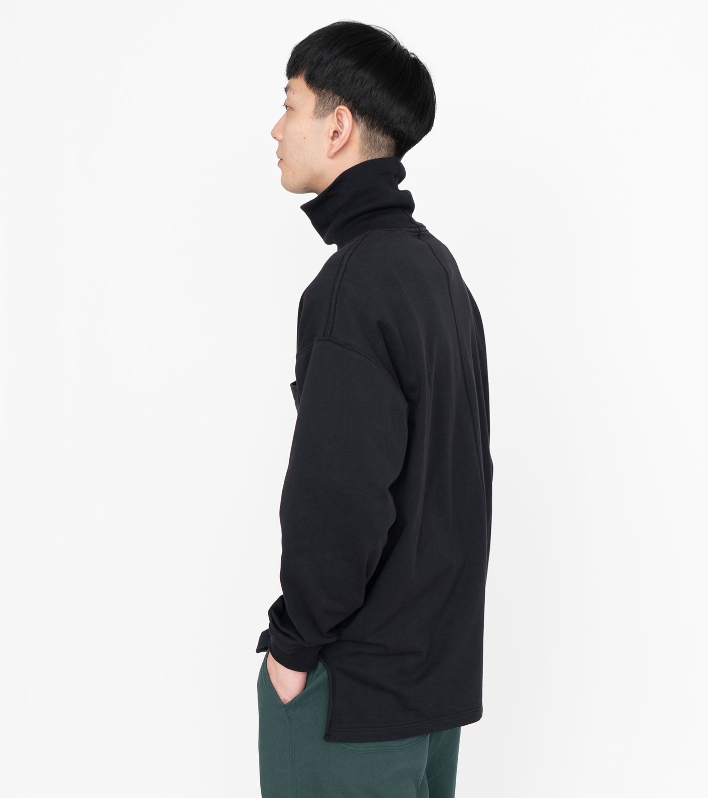 Turtle Neck L/S Tee - Black